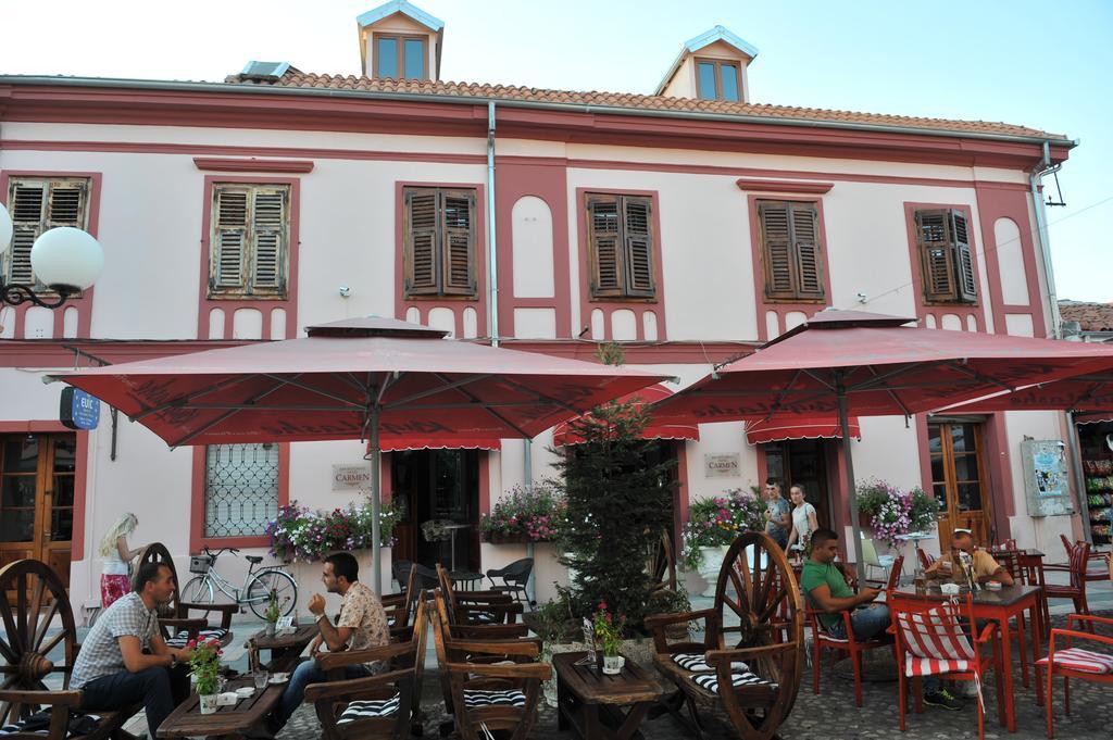 Hotel Carmen Shkoder Luaran gambar