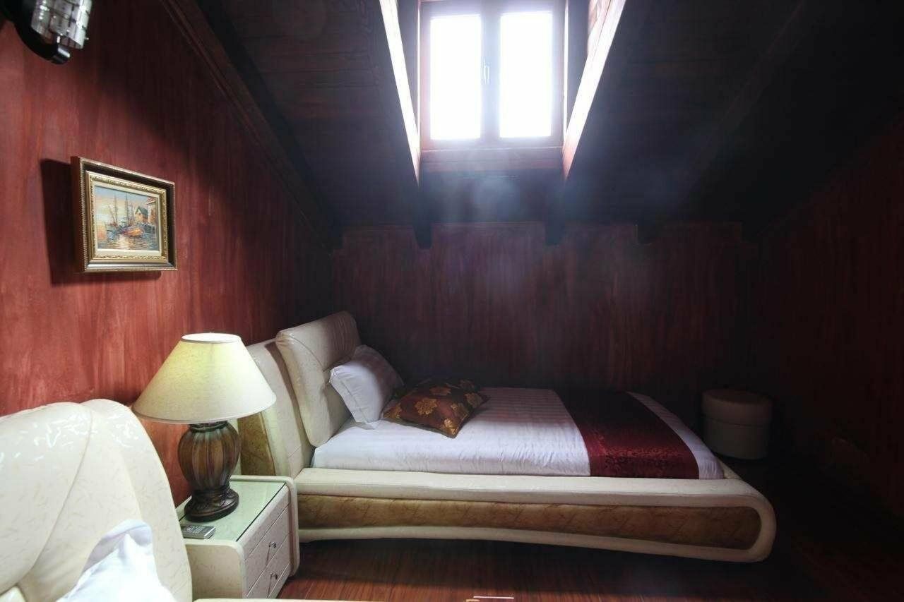 Hotel Carmen Shkoder Luaran gambar